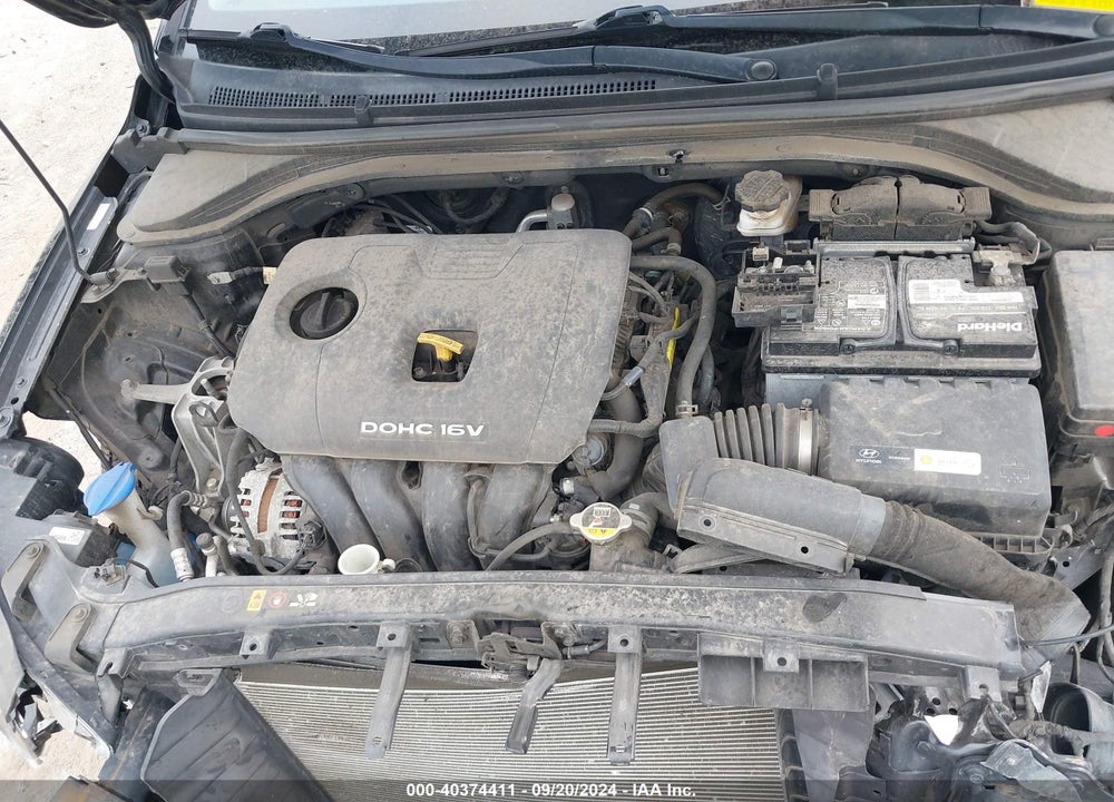 2018 HYUNDAI ELANTRA SE VIN: KMHD74LF6JU580476