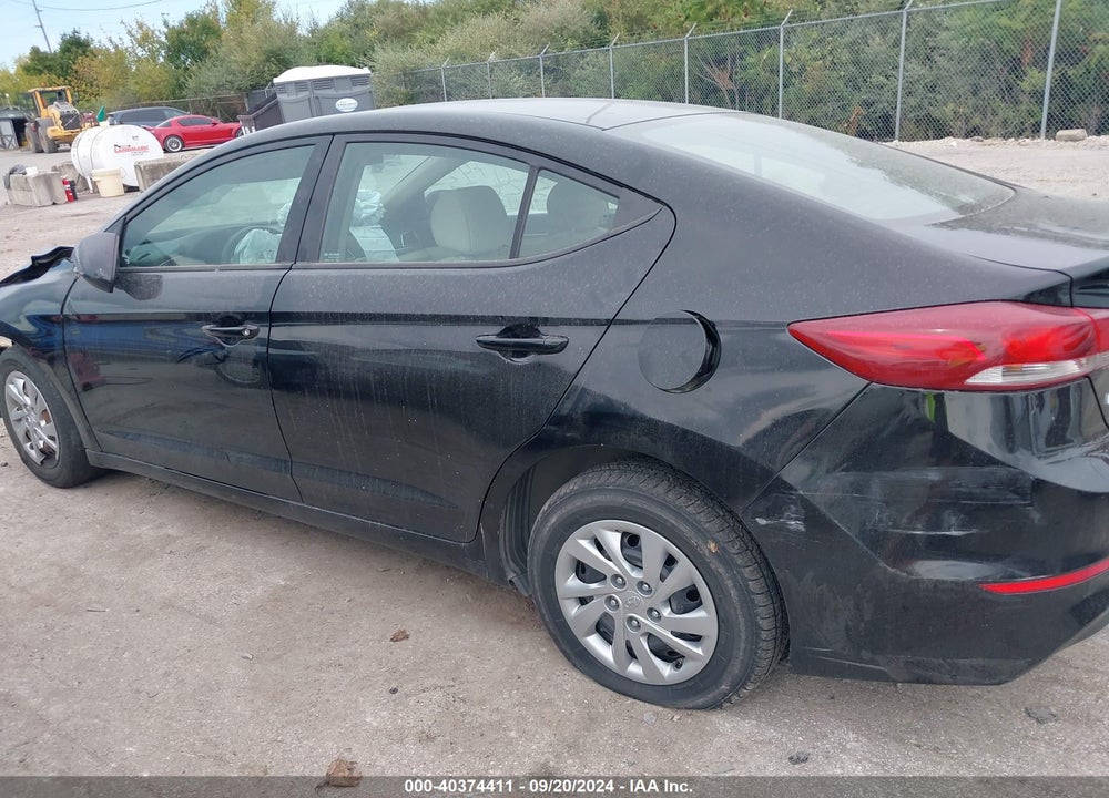 2018 HYUNDAI ELANTRA SE VIN: KMHD74LF6JU580476