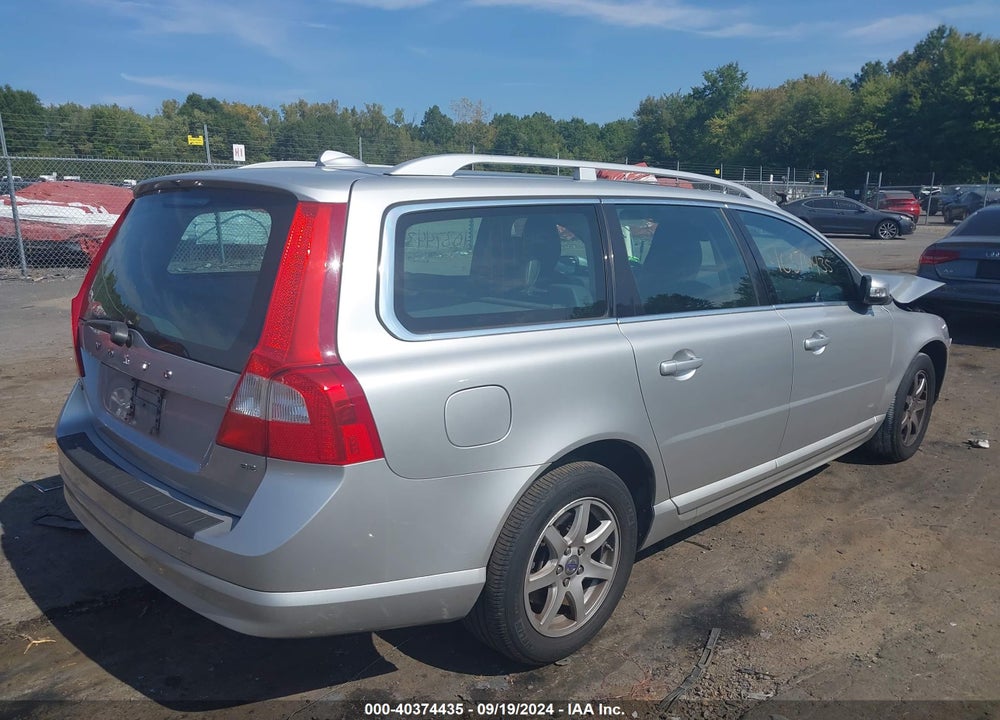 2009 VOLVO V70 3.2 VIN: YV1BW982691101529