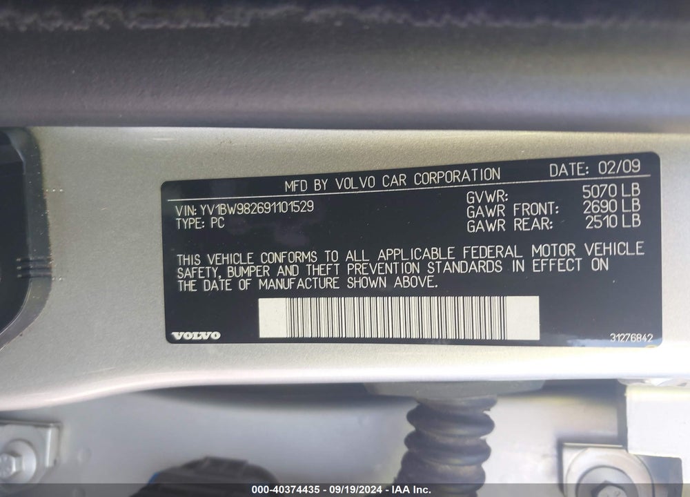 2009 VOLVO V70 3.2 VIN: YV1BW982691101529
