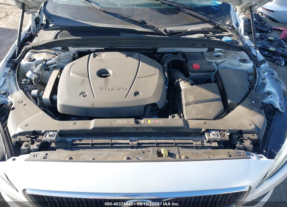 2020 VOLVO V60 T5 MOMENTUM VIN: YV1102EK1L2360679