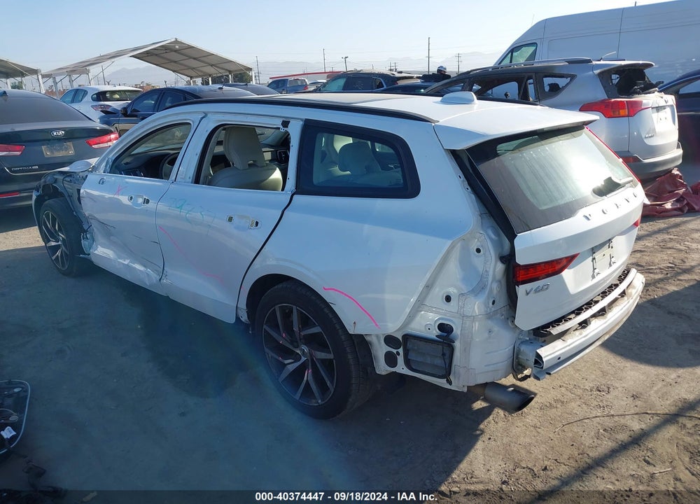 2020 VOLVO V60 T5 MOMENTUM VIN: YV1102EK1L2360679