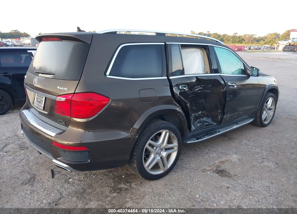 2014 MERCEDES-BENZ GL 550 4MATIC VIN: 4JGDF7DE5EA388645