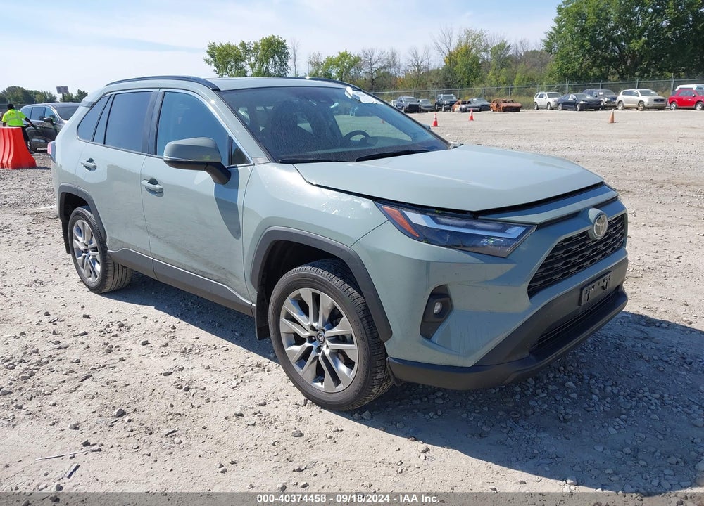 2022 TOYOTA RAV4 XLE PREMIUM VIN: 2T3A1RFVXNW305193