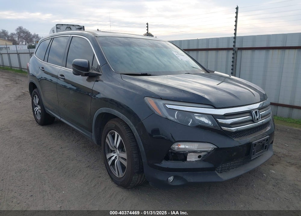 2018 HONDA PILOT EX-L VIN: 5FNYF5H58JB021924