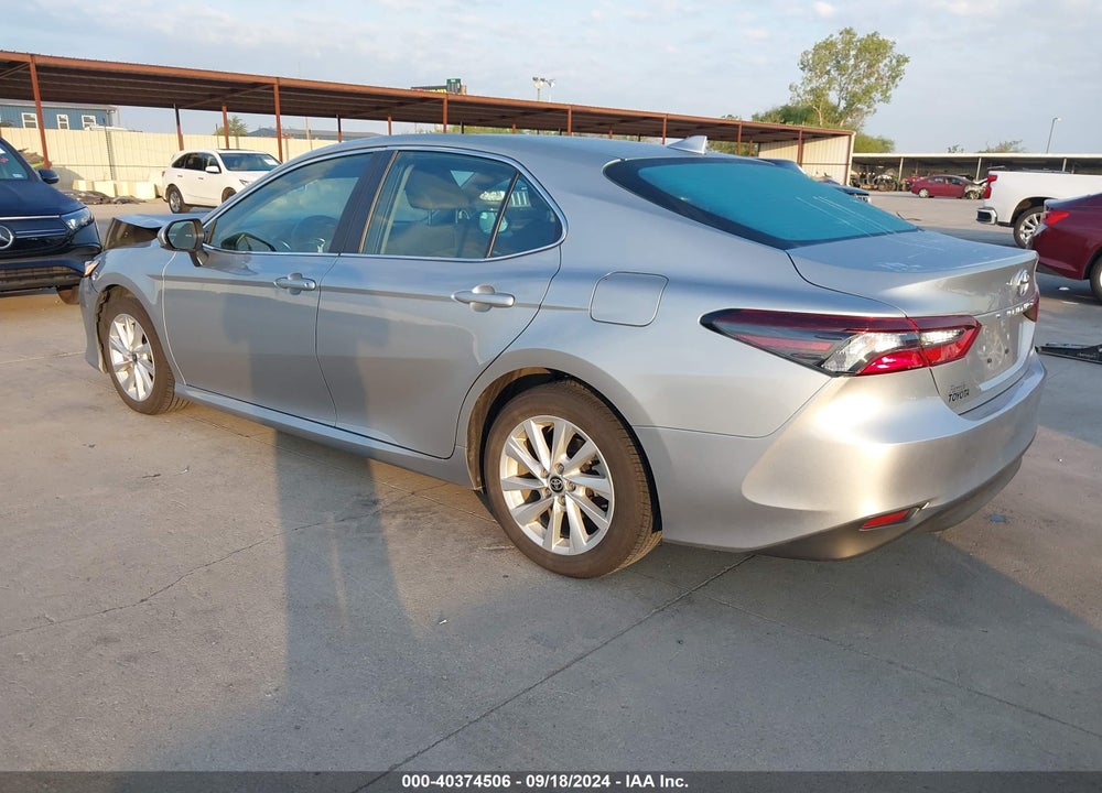 2024 TOYOTA CAMRY LE VIN: 4T1C11AK8RU220200