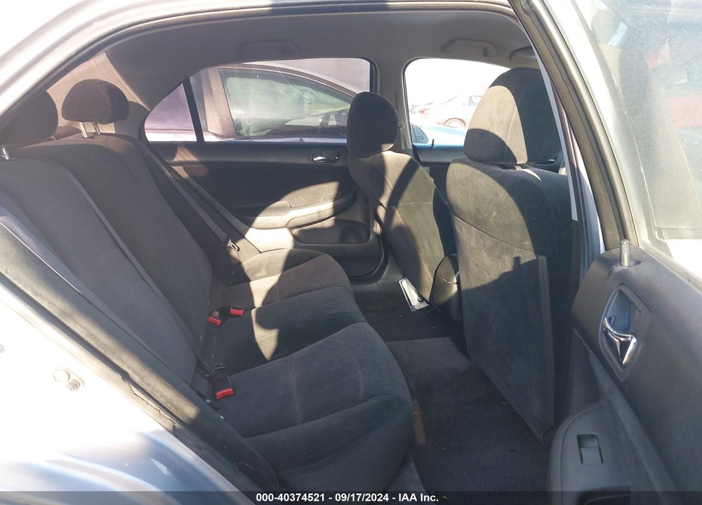 2004 HONDA ACCORD 2.4 DX VIN: 1HGCM56184A172972