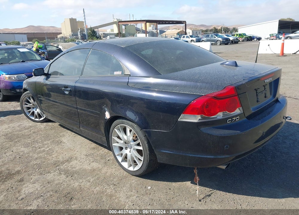 2007 VOLVO C70 T5 VIN: YV1MC682X7J022328