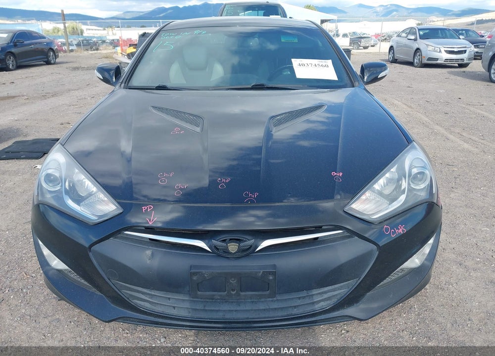 2016 HYUNDAI GENESIS 3.8 BASE VIN: KMHHT6KJ7GU136921
