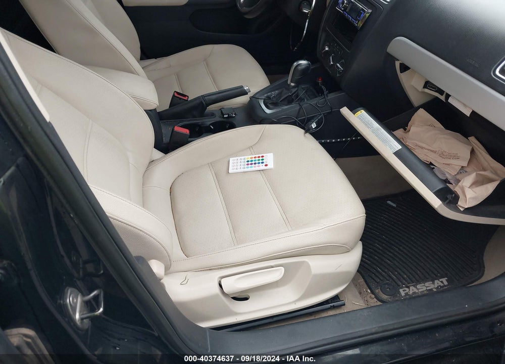 2011 VOLKSWAGEN JETTA 2.0L TDI VIN: 3VWLL7AJ0BM037809
