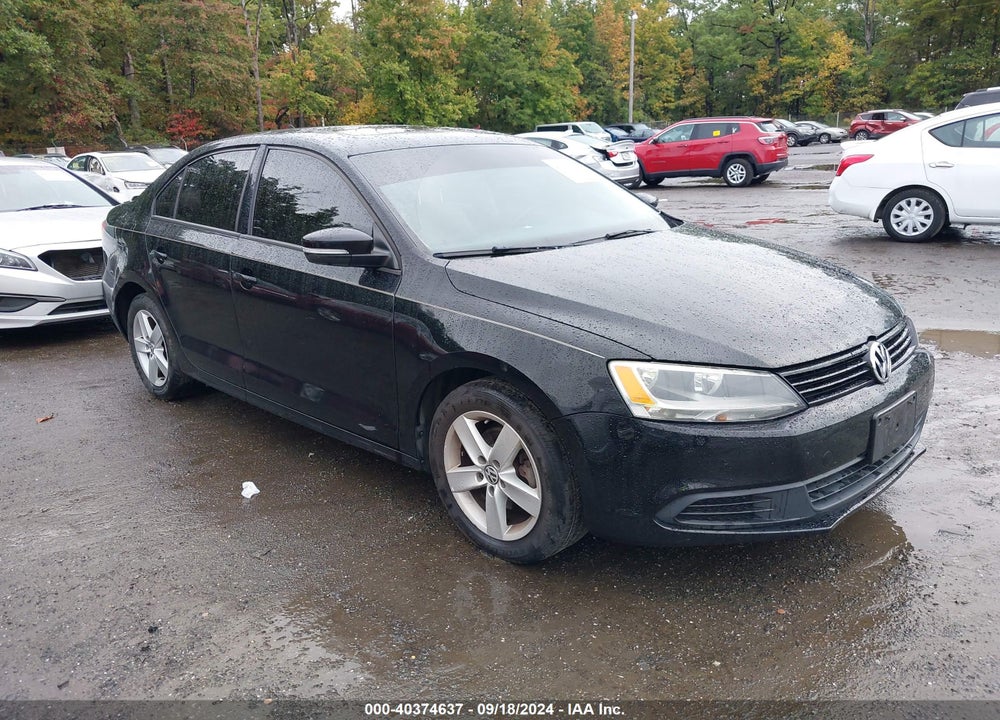 2011 VOLKSWAGEN JETTA 2.0L TDI VIN: 3VWLL7AJ0BM037809