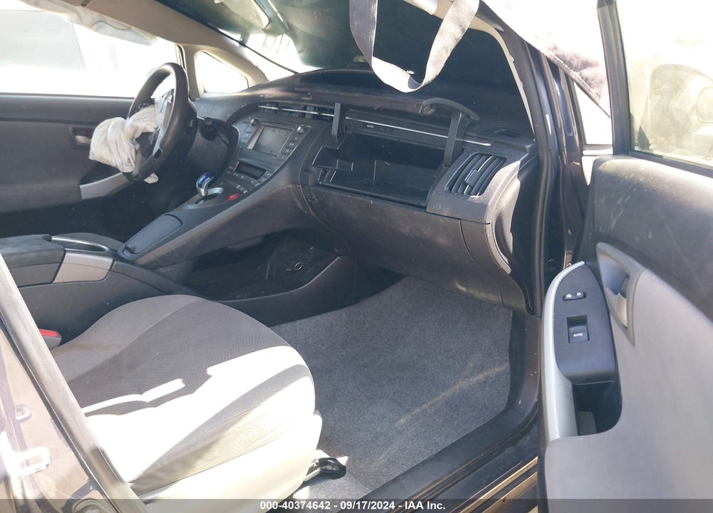 2015 TOYOTA PRIUS TWO VIN: JTDKN3DU9F0474711