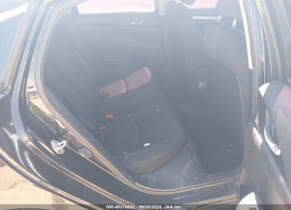 2019 HONDA CIVIC LX VIN: 19XFC2F6XKE021960