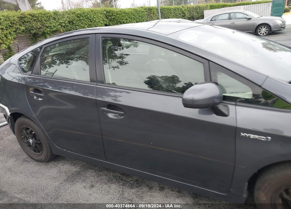 2015 TOYOTA PRIUS TWO VIN: JTDKN3DU7F0470351
