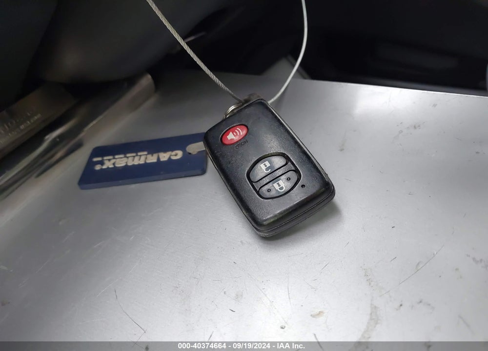 2015 TOYOTA PRIUS TWO VIN: JTDKN3DU7F0470351