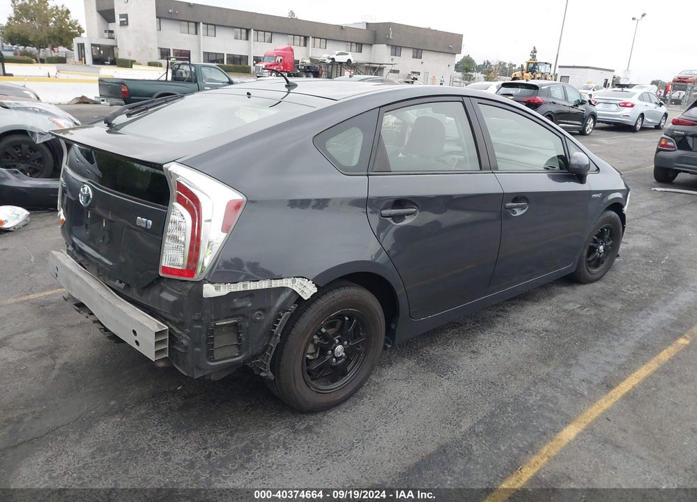2015 TOYOTA PRIUS TWO VIN: JTDKN3DU7F0470351