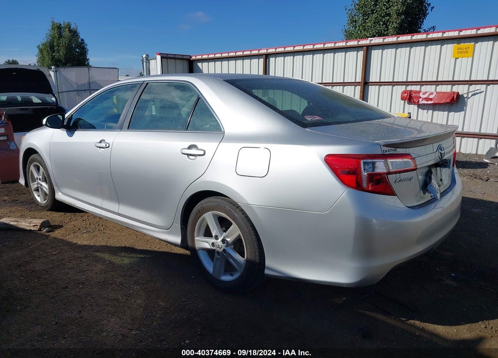2013 TOYOTA CAMRY SE VIN: 4T1BF1FK0DU277585