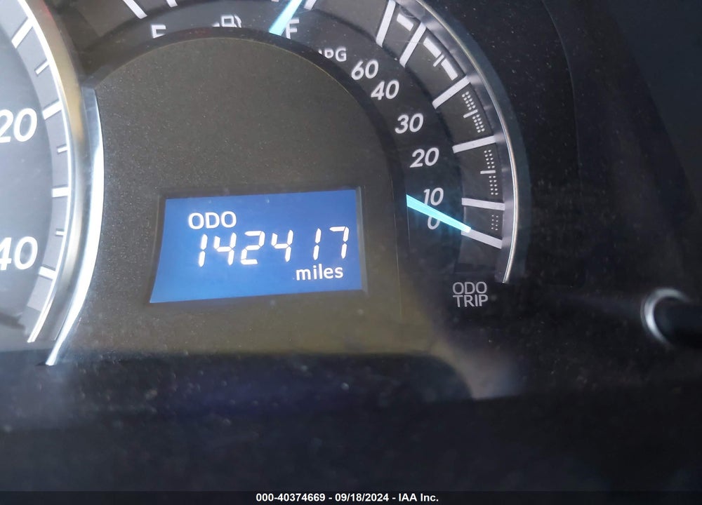 2013 TOYOTA CAMRY SE VIN: 4T1BF1FK0DU277585