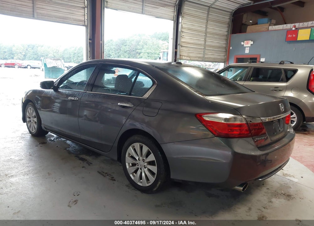 2013 HONDA ACCORD EX-L V-6 VIN: 1HGCR3F8XDA027029