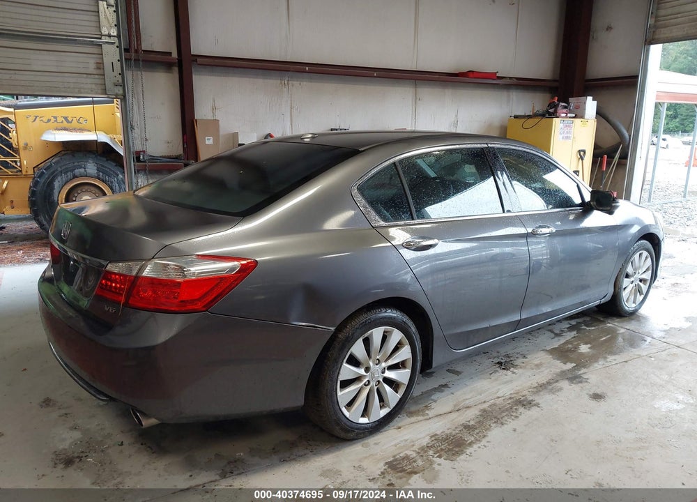 2013 HONDA ACCORD EX-L V-6 VIN: 1HGCR3F8XDA027029