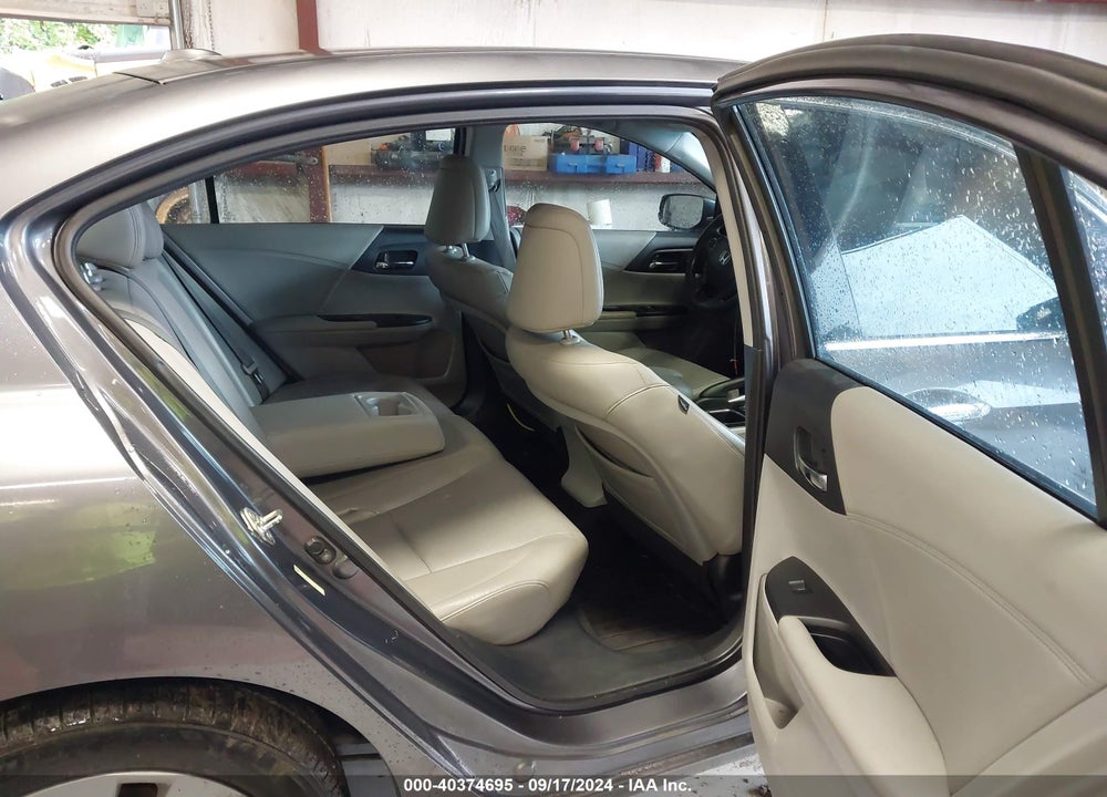 2013 HONDA ACCORD EX-L V-6 VIN: 1HGCR3F8XDA027029