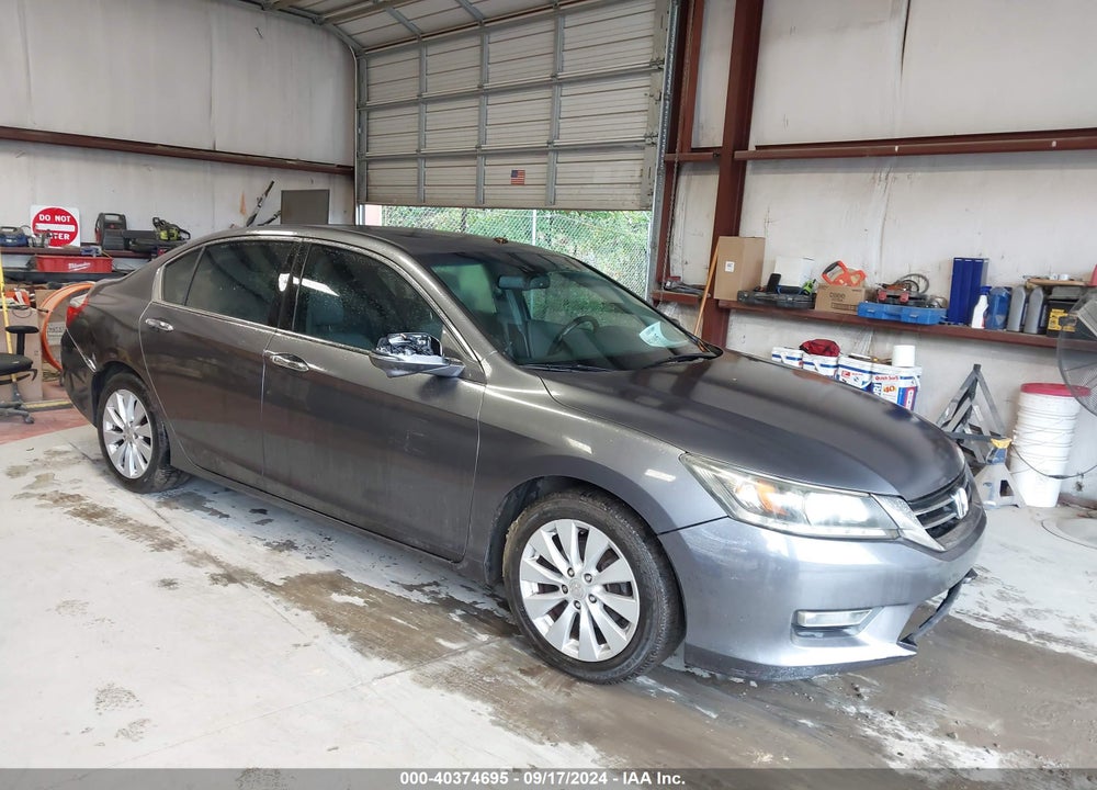 2013 HONDA ACCORD EX-L V-6 VIN: 1HGCR3F8XDA027029