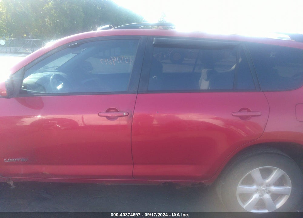 2006 TOYOTA RAV4 VIN: JTMBK31V465000268