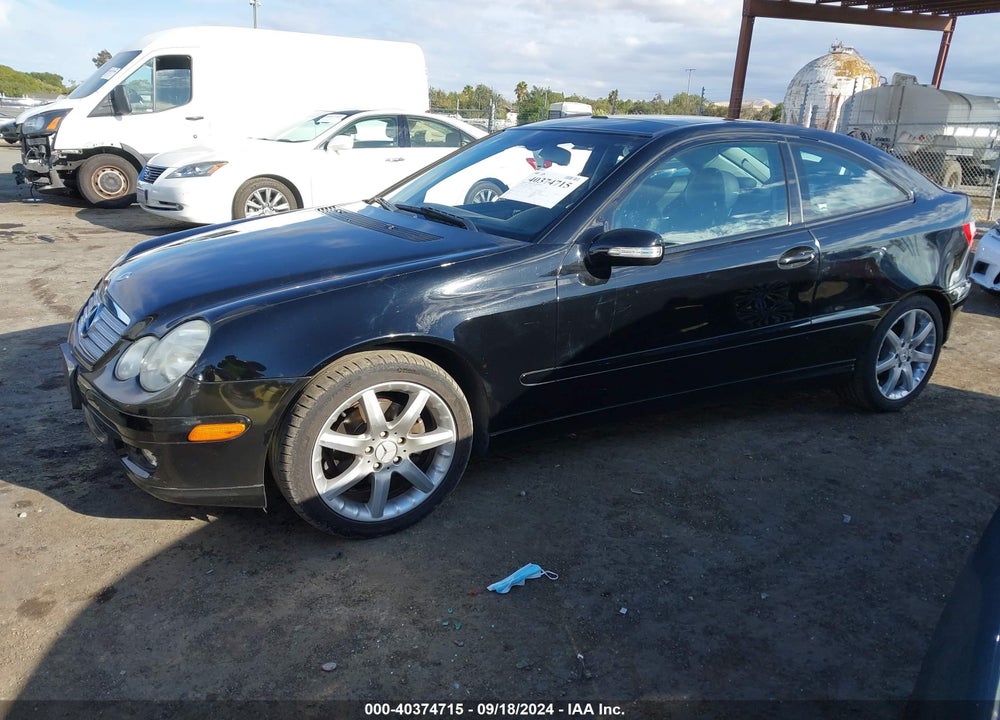 2005 MERCEDES-BENZ C 230 KOMPRESSOR SPORT VIN: WDBRN40JX5A654660