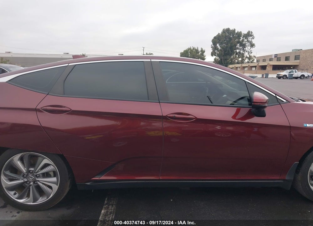 2018 HONDA CLARITY PLUG-IN HYBRID TOURING VIN: JHMZC5F39JC001496