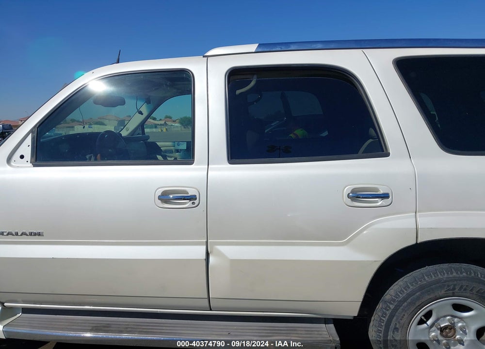 2005 CADILLAC ESCALADE STANDARD VIN: 1GYEK63N25R142745