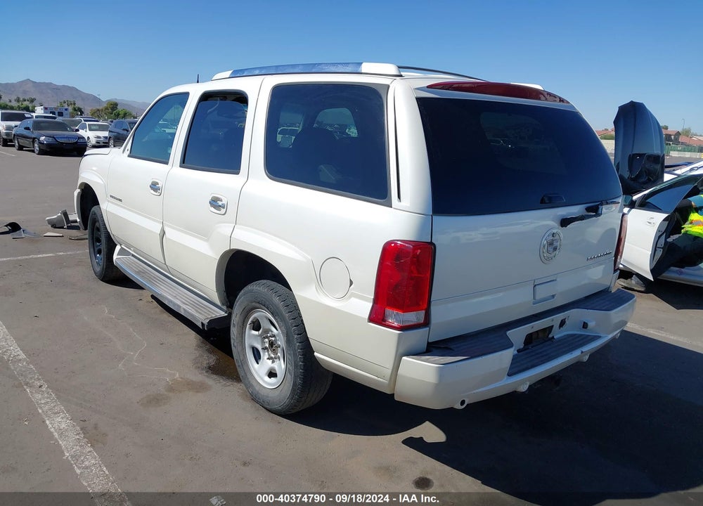 2005 CADILLAC ESCALADE STANDARD VIN: 1GYEK63N25R142745