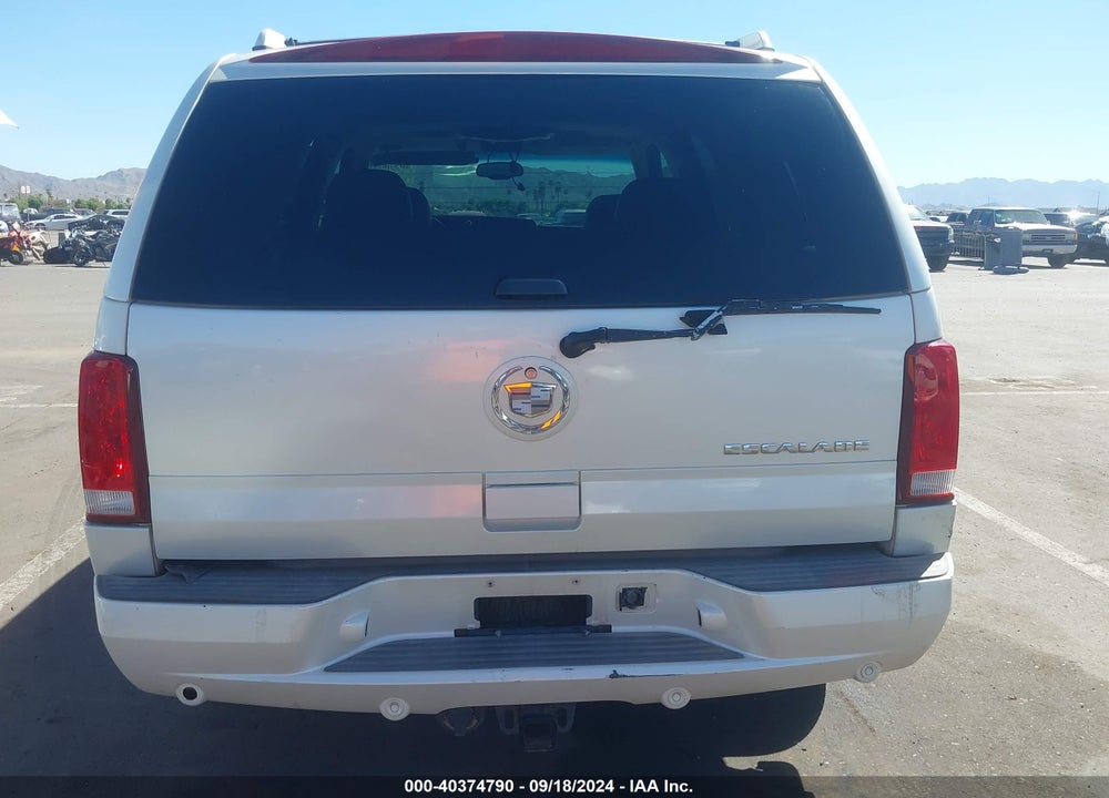 2005 CADILLAC ESCALADE STANDARD VIN: 1GYEK63N25R142745