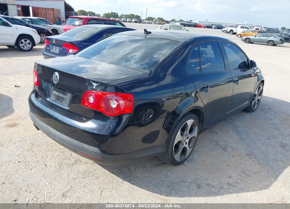2007 VOLKSWAGEN JETTA GLI VIN: 3VWTJ71K67M099267
