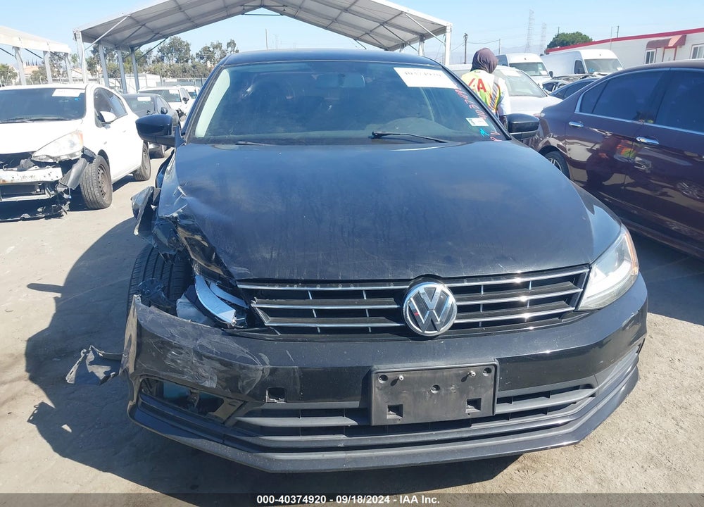 2018 VOLKSWAGEN JETTA 1.4T S VIN: 3VW2B7AJ7JM223411