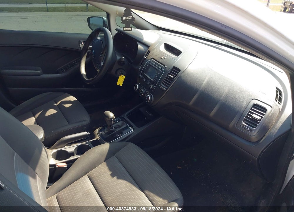 2017 KIA FORTE LX VIN: 3KPFL4A70HE146471