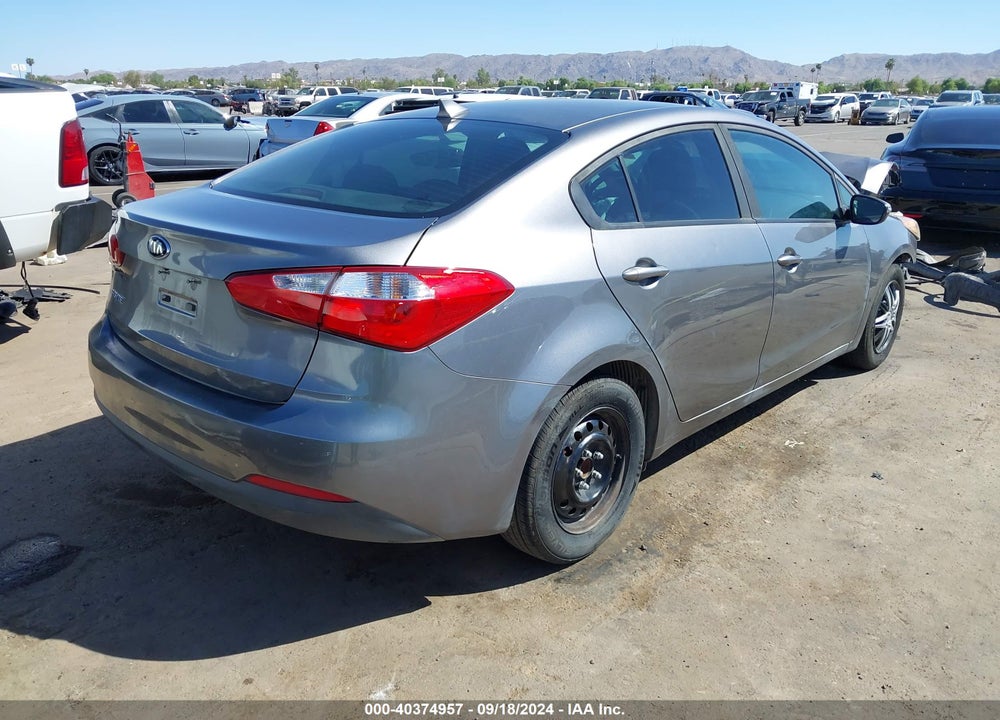 2016 KIA FORTE LX VIN: KNAFX4A61G5597654