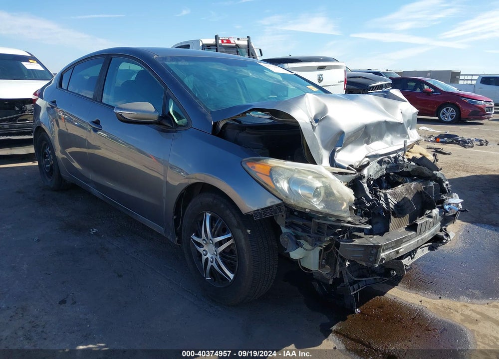 2016 KIA FORTE LX VIN: KNAFX4A61G5597654