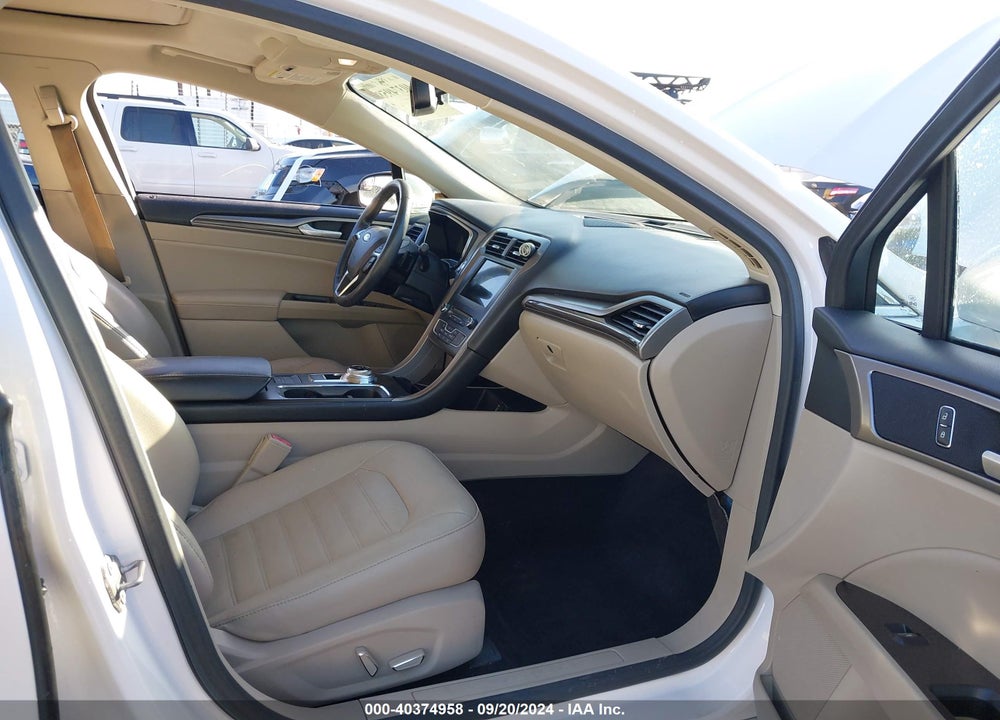 2017 FORD FUSION SE VIN: 3FA6P0HD9HR368580