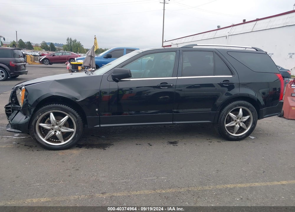 2007 CADILLAC SRX VIN: 1GYEE637170148522