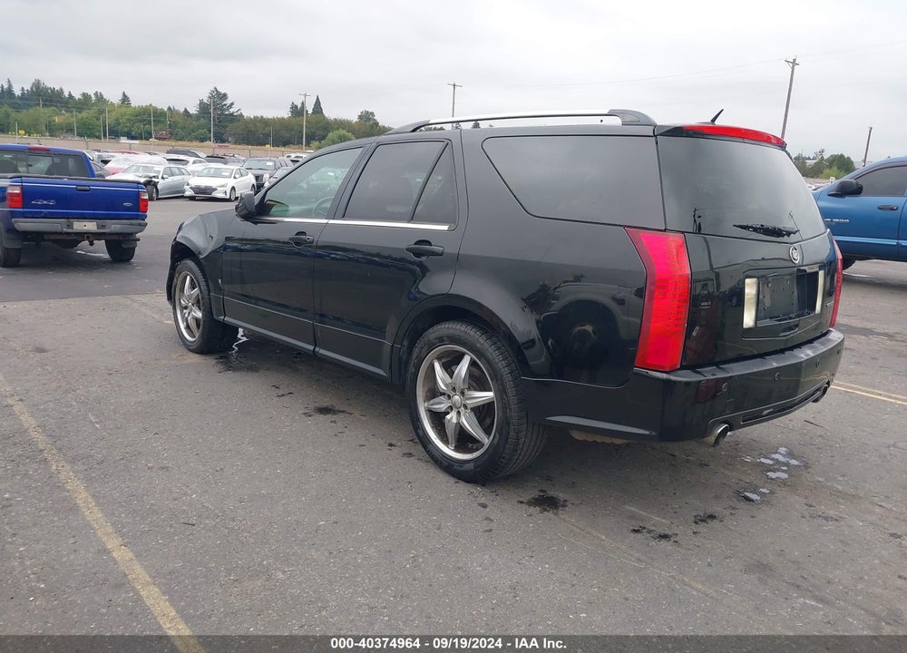 2007 CADILLAC SRX VIN: 1GYEE637170148522