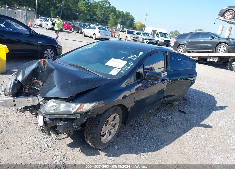 2015 HONDA CIVIC LX VIN: 19XFB2F56FE089138