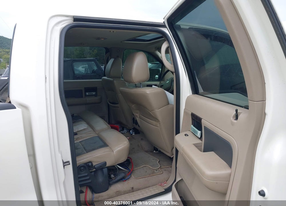 2008 FORD F-150 HARLEY-DAVIDSON/LIMITED VIN: 1FTRW14528FA80668