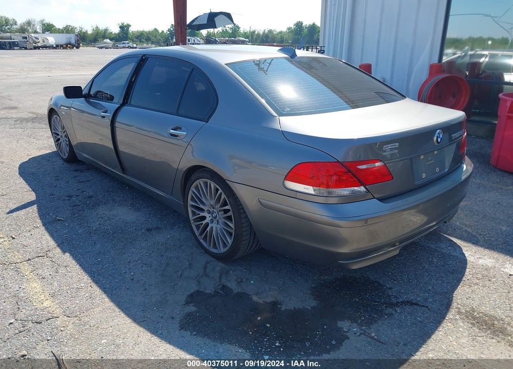 2008 BMW 750LI VIN: WBAHN83528DT85556