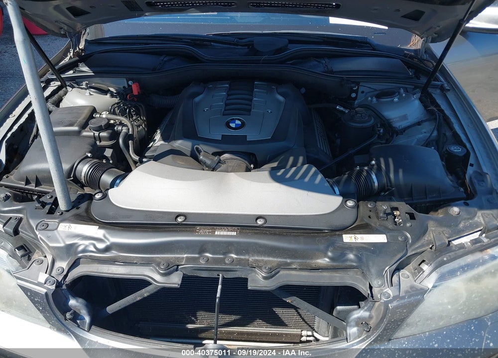 2008 BMW 750LI VIN: WBAHN83528DT85556