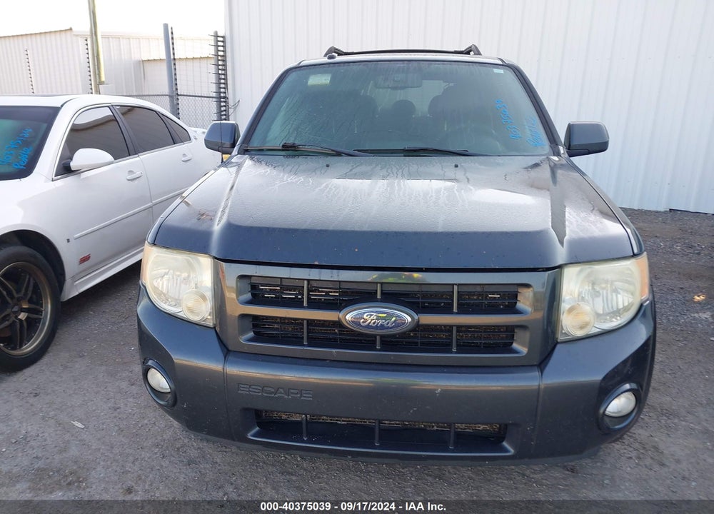 2008 FORD ESCAPE LIMITED VIN: 1FMCU04188KD32025