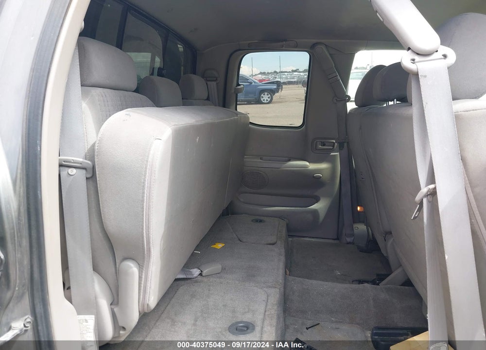 2005 TOYOTA TUNDRA SR5 V8 VIN: 5TBBT44165S457693