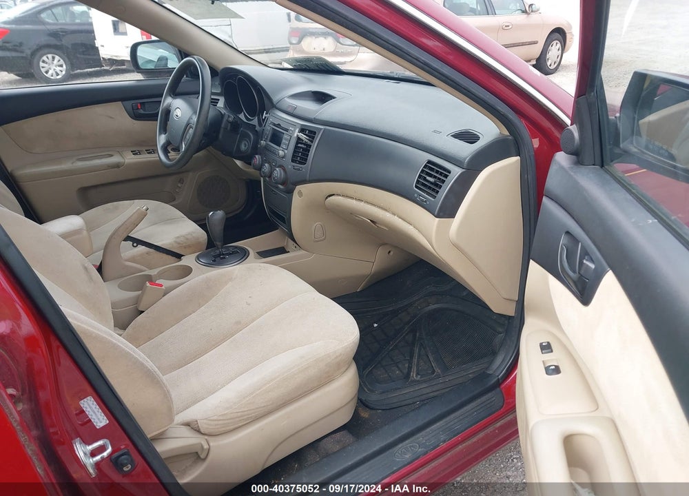2009 KIA OPTIMA LX VIN: KNAGE228895310618