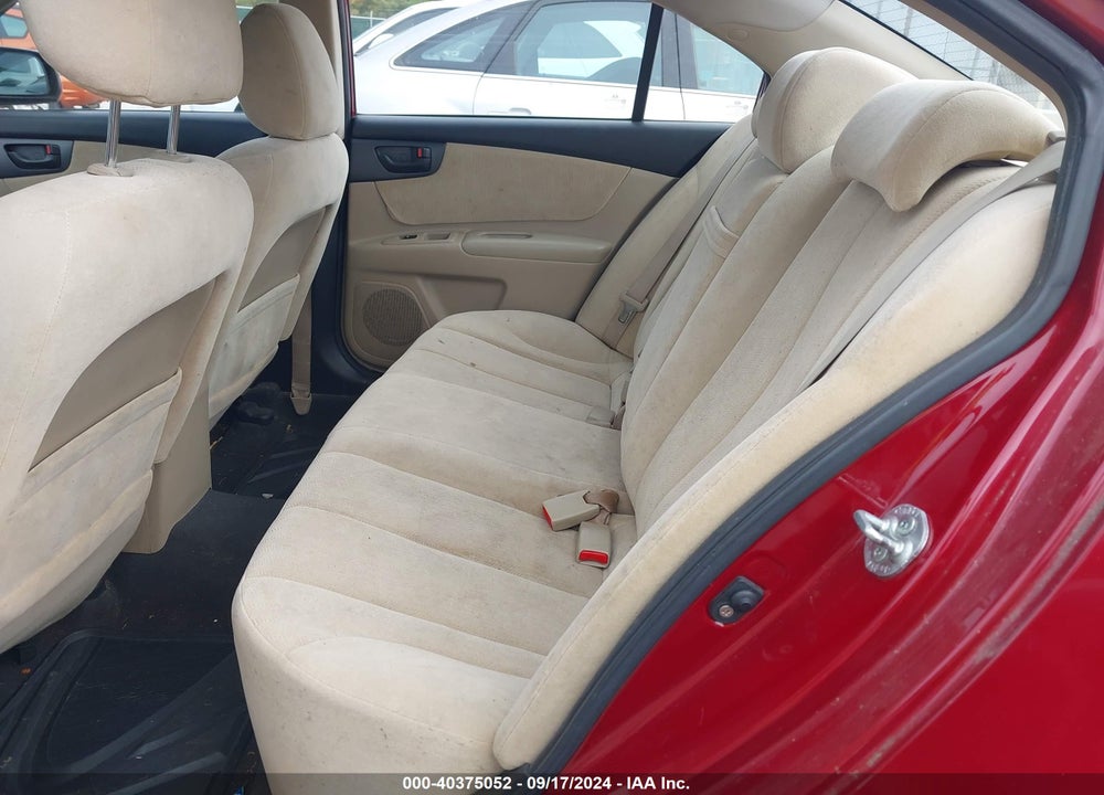 2009 KIA OPTIMA LX VIN: KNAGE228895310618