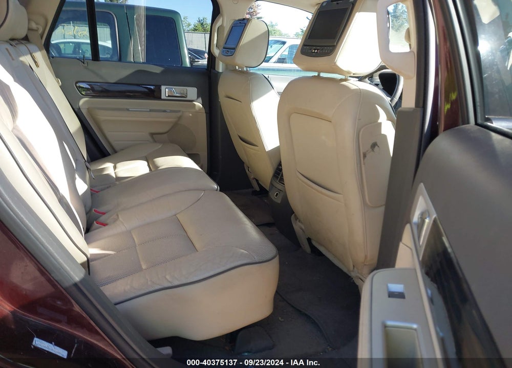 2009 LINCOLN MKX VIN: 2LMDU88C89BJ05626