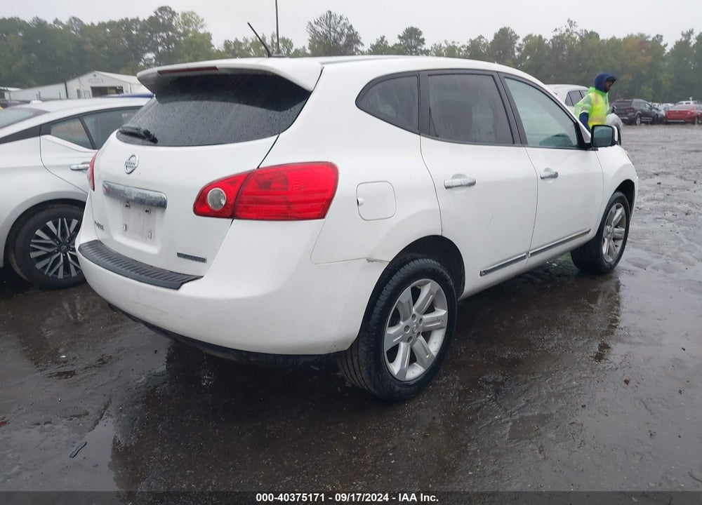 2013 NISSAN ROGUE S VIN: JN8AS5MT3DW552891